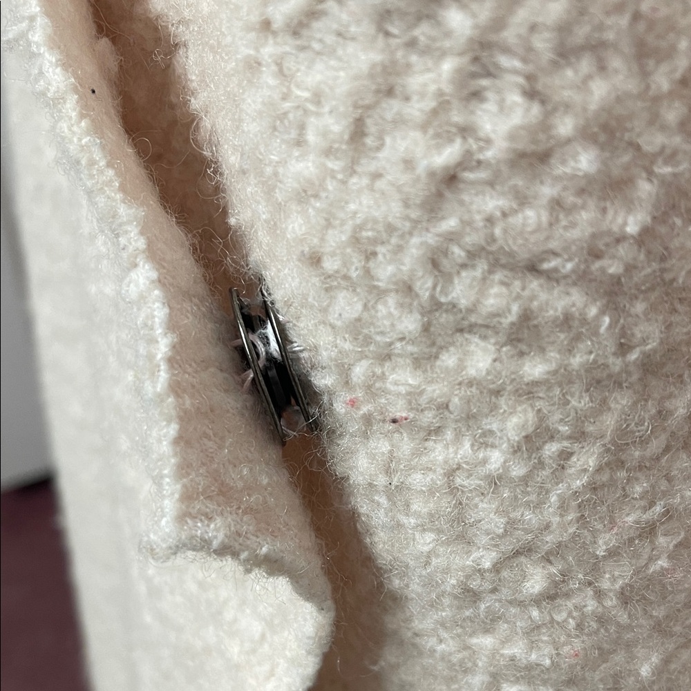 Cozy Cream Textured Coat - Picture 5 of 14